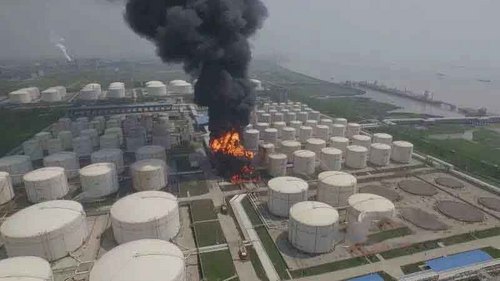 易燃易爆氣體傳感器在?；穫}庫的應(yīng)用